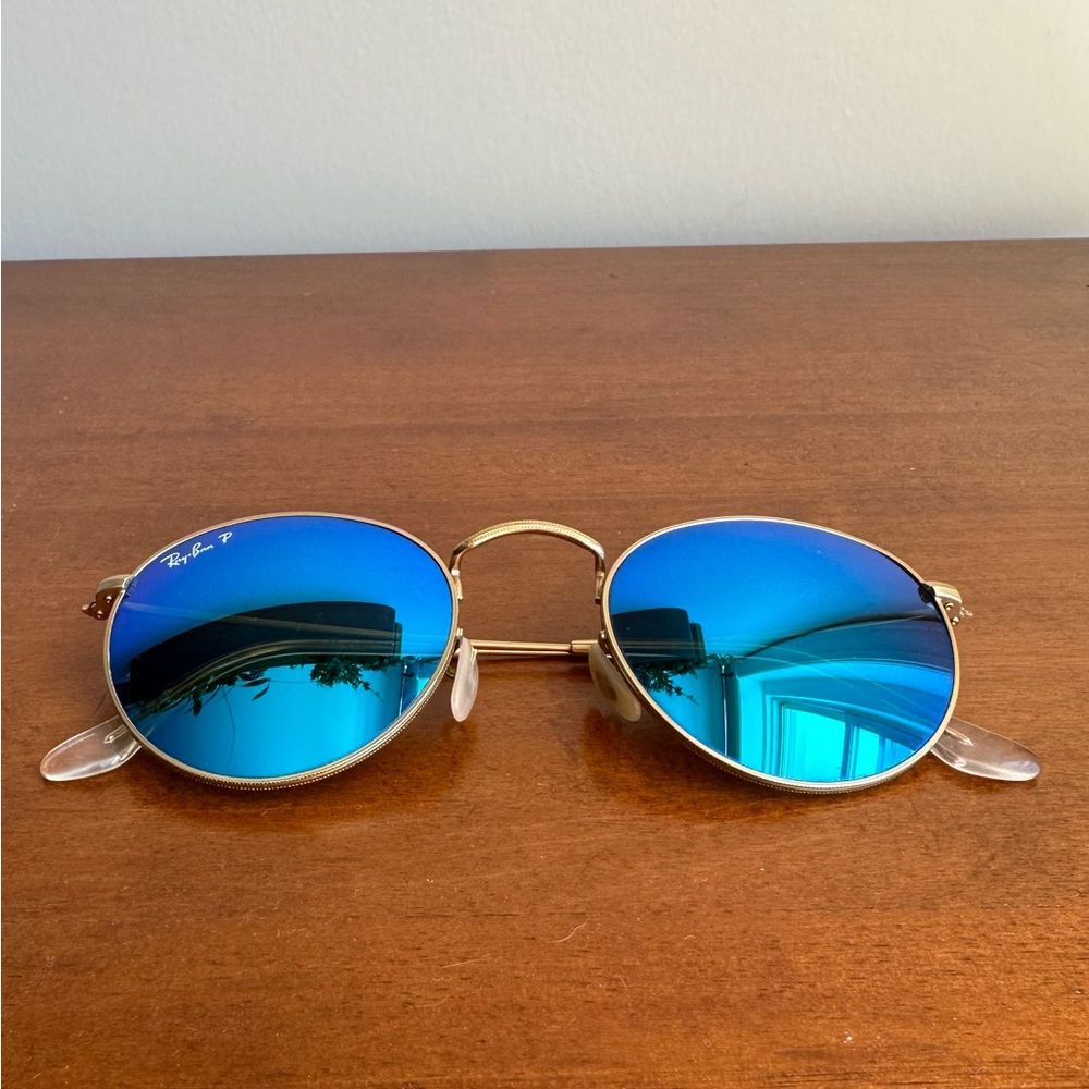 Ray-Ban Polarized Round Sunglasses (RB3447)
